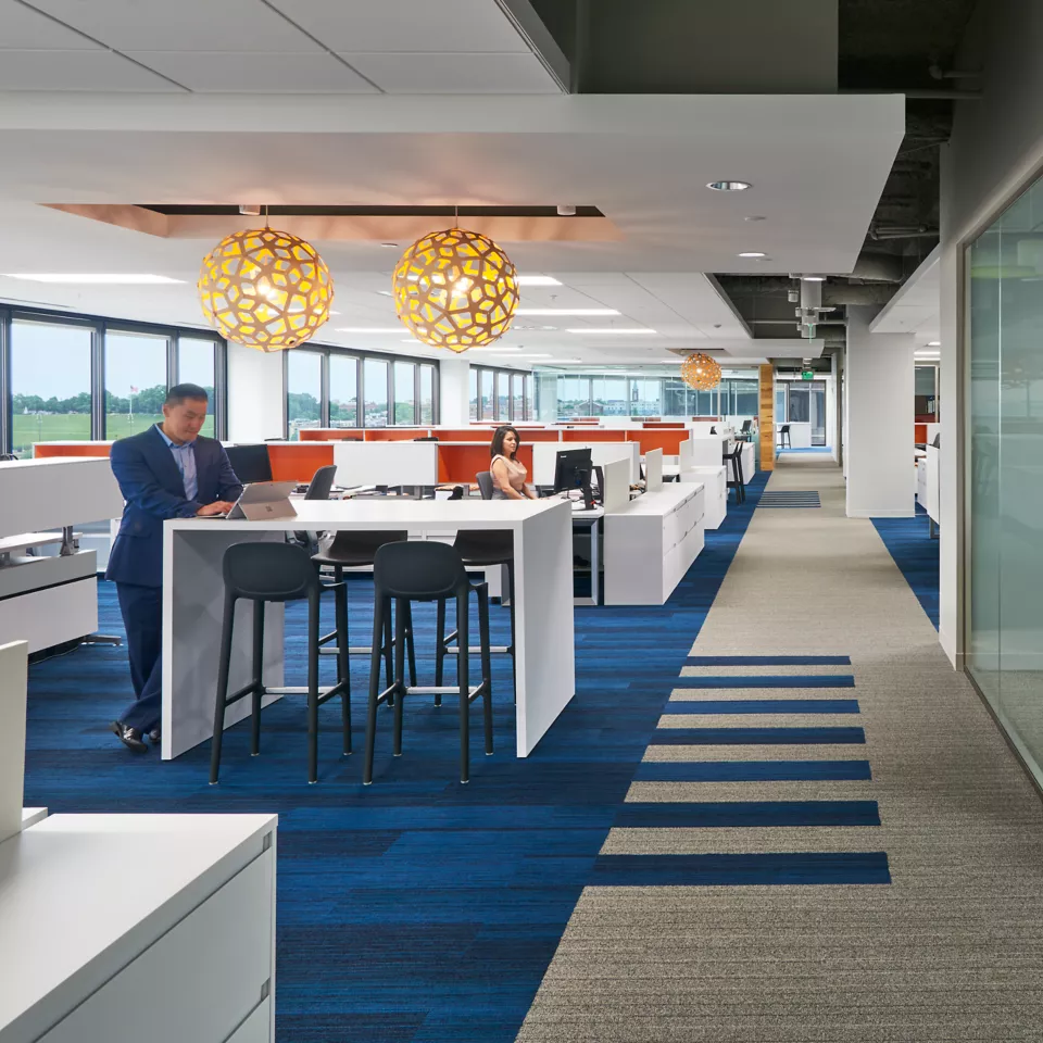 moqueta modular blava